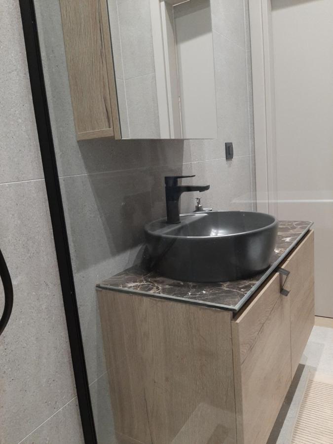 Lovely Guesthouse - 58M2 Mountain View 约阿尼纳 外观 照片